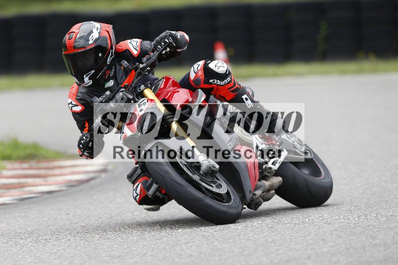 /37 28.07.2025 Dunlop Ride und Test Day ADR/Einsteiger gruen/25
